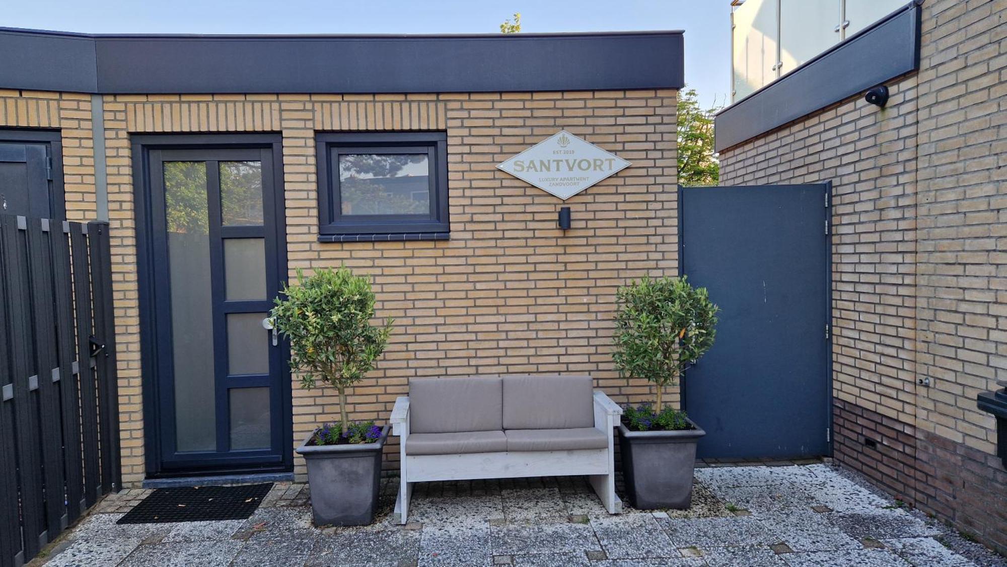 Santvort Luxury Apartment With Private Parking Zandvoort Esterno foto