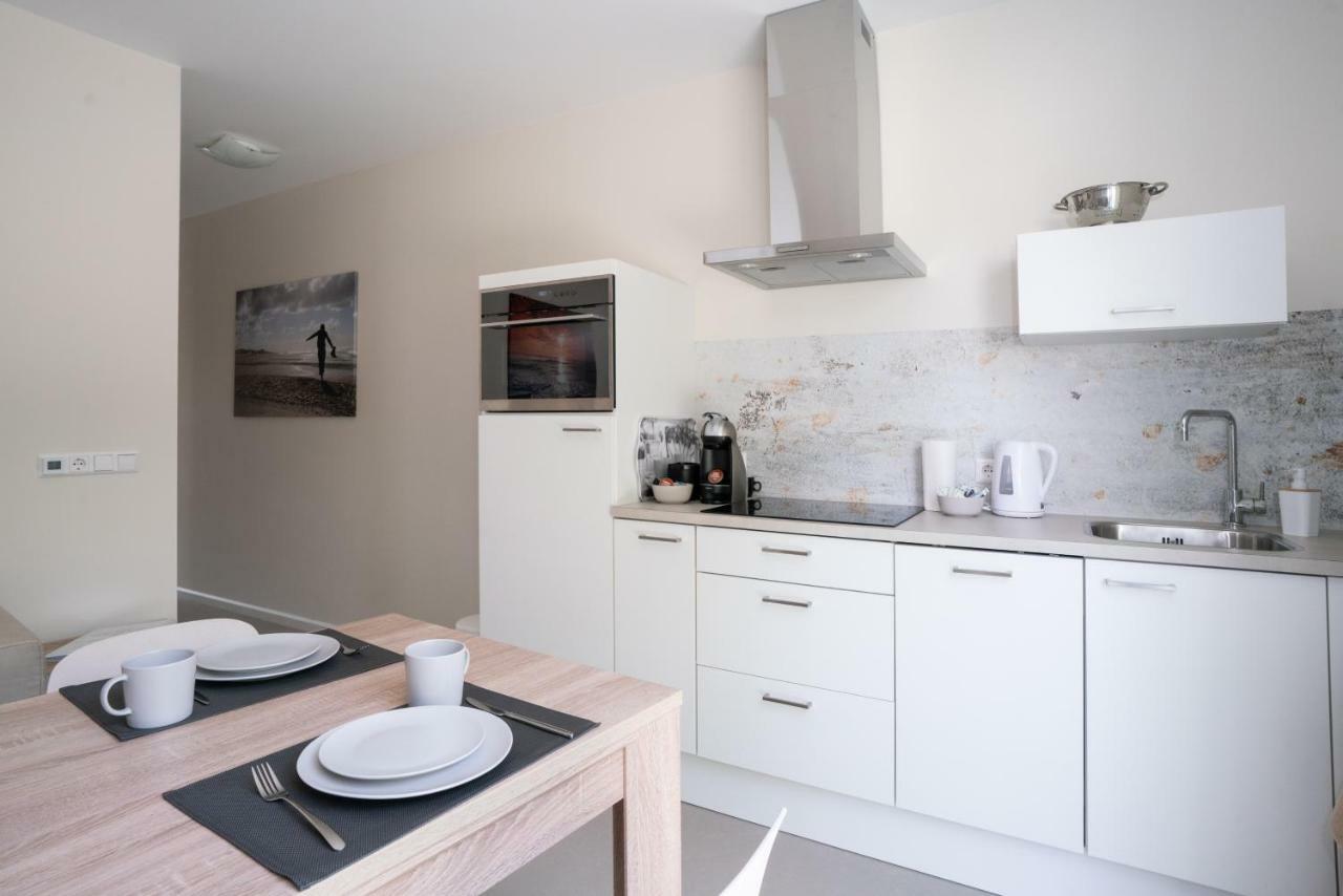 Santvort Luxury Apartment With Private Parking Zandvoort Esterno foto